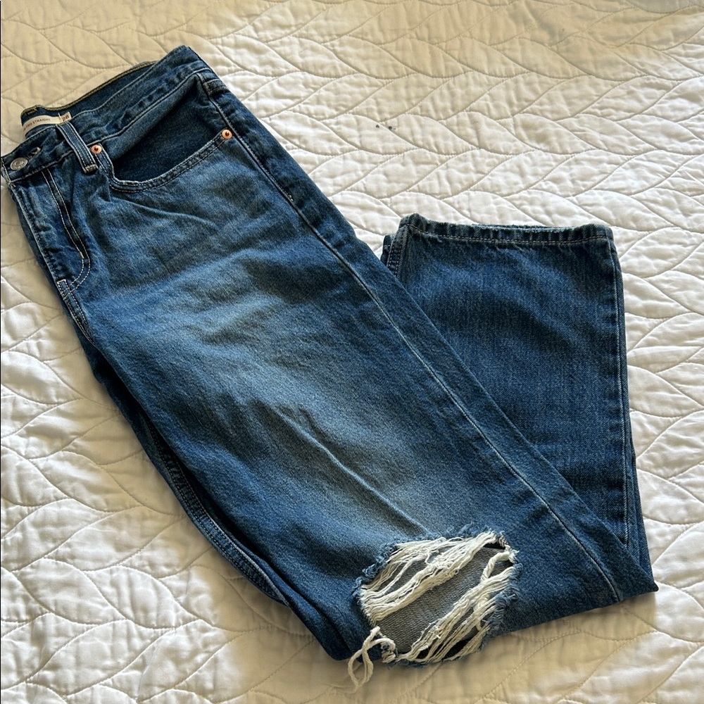 Women’s Levi’s Low Rise Straight Jeans